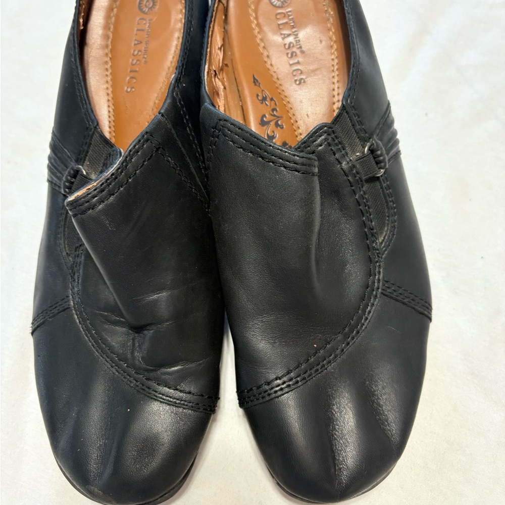 Classic Black Leather women’s Shoes - Picture 6 of 7